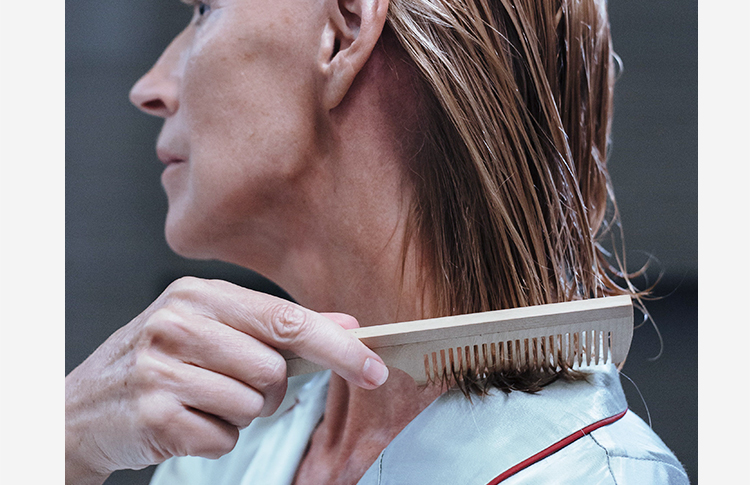 Dormez bien pour réduire la perte de cheveux